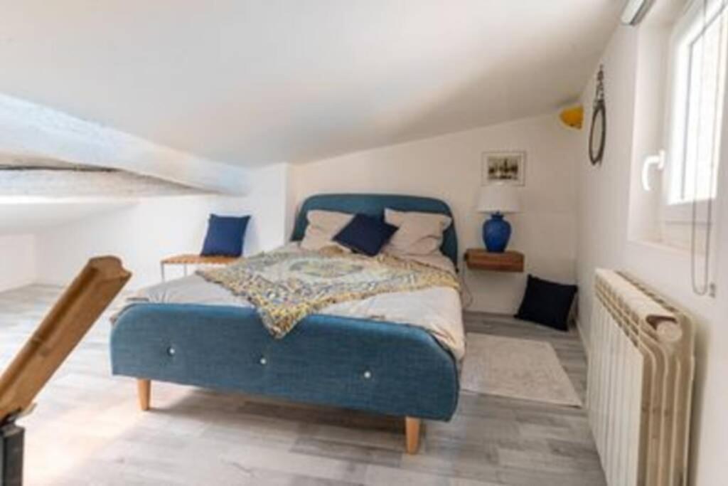 Le Charme Du Medieval Dans Un Appartement Cosy Hyères Eksteriør billede