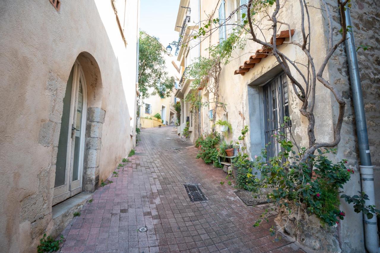 Le Charme Du Medieval Dans Un Appartement Cosy Hyères Eksteriør billede